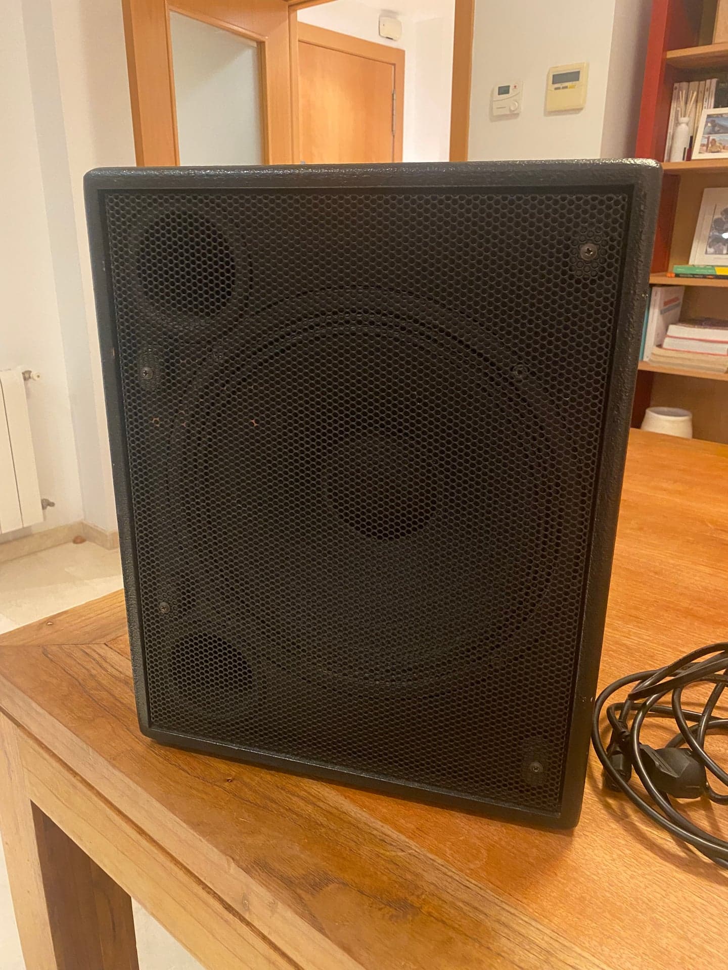 Matrix Q12A Monitor Activo